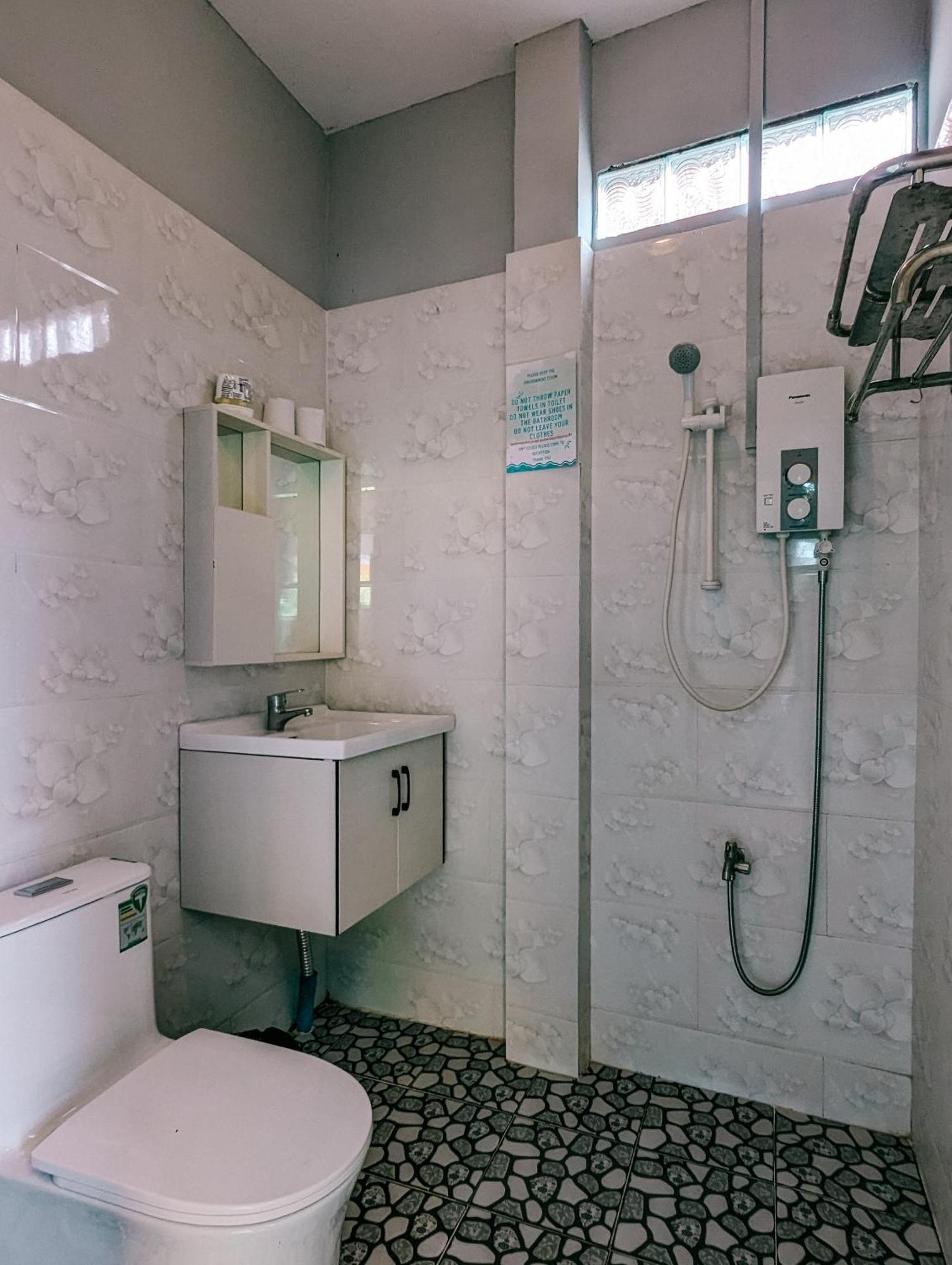 Yellow Star Hostel Кампот Экстерьер фото