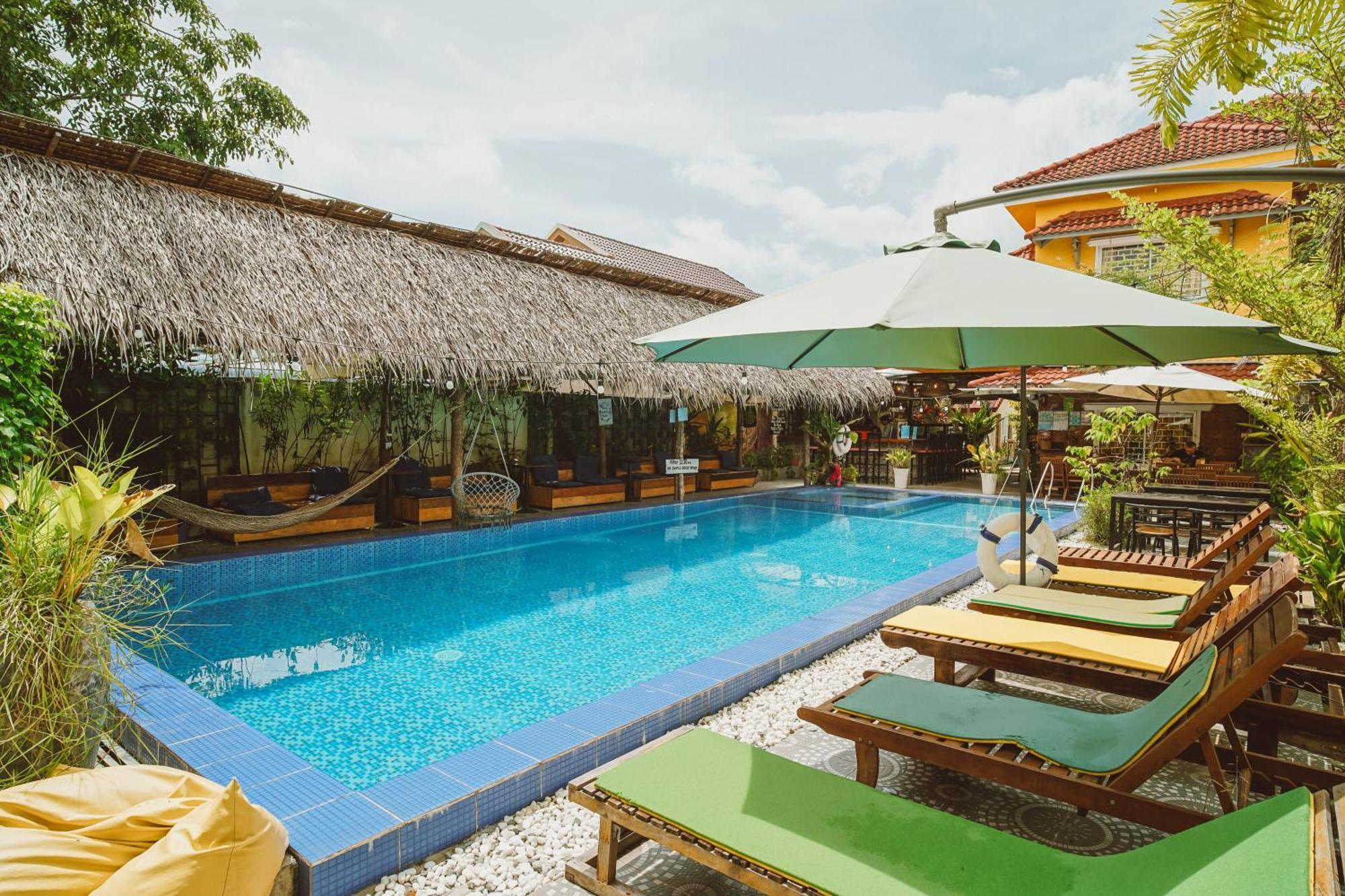 Yellow Star Hostel Кампот Экстерьер фото