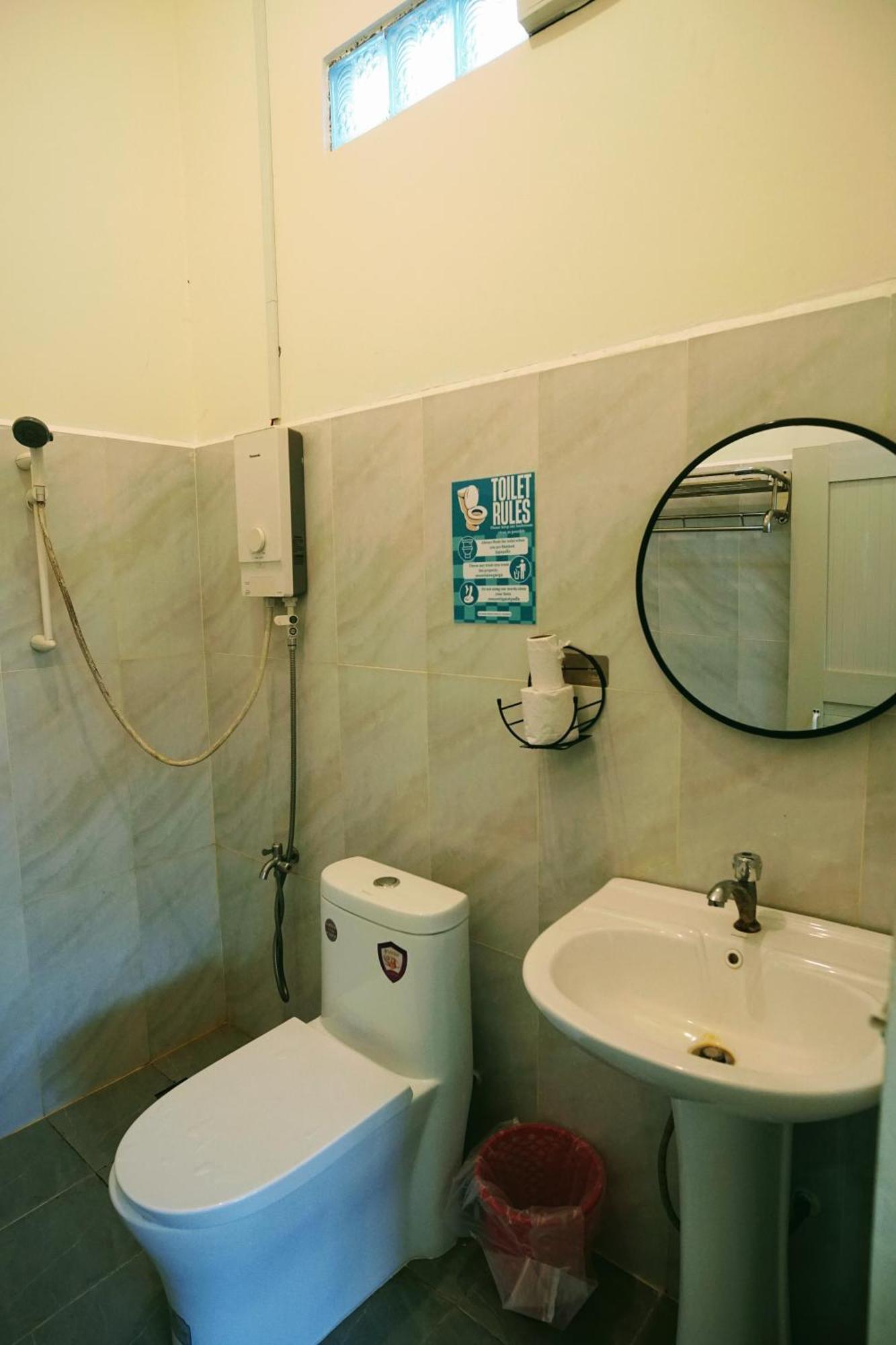 Yellow Star Hostel Кампот Экстерьер фото