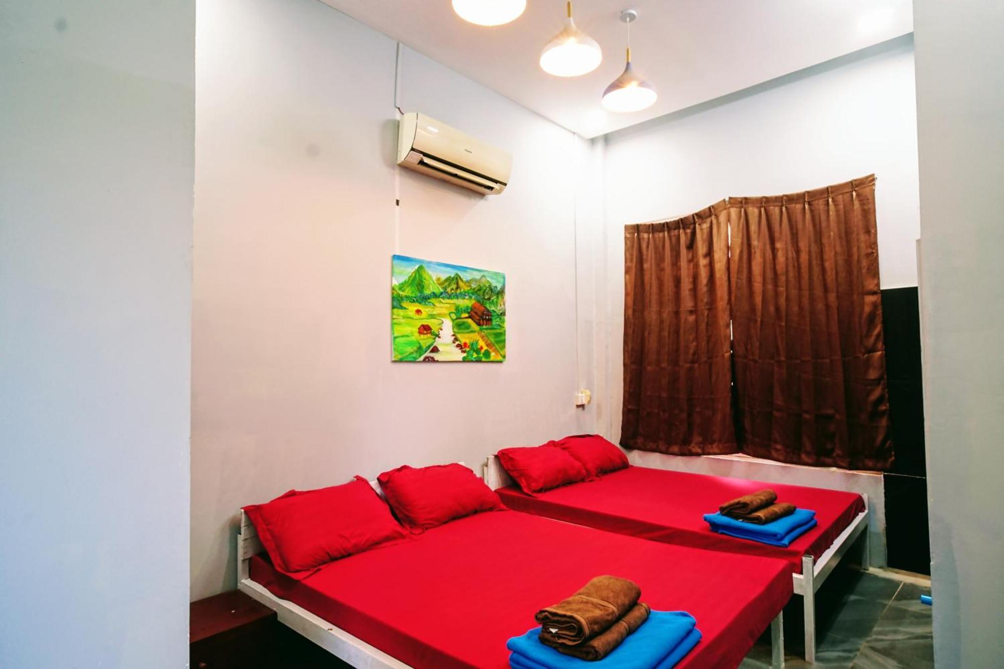 Yellow Star Hostel Кампот Экстерьер фото